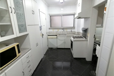 Apartamento à venda com 3 quartos, sendo 1 suíte, em Jardim Paulista, São Paulo, SP