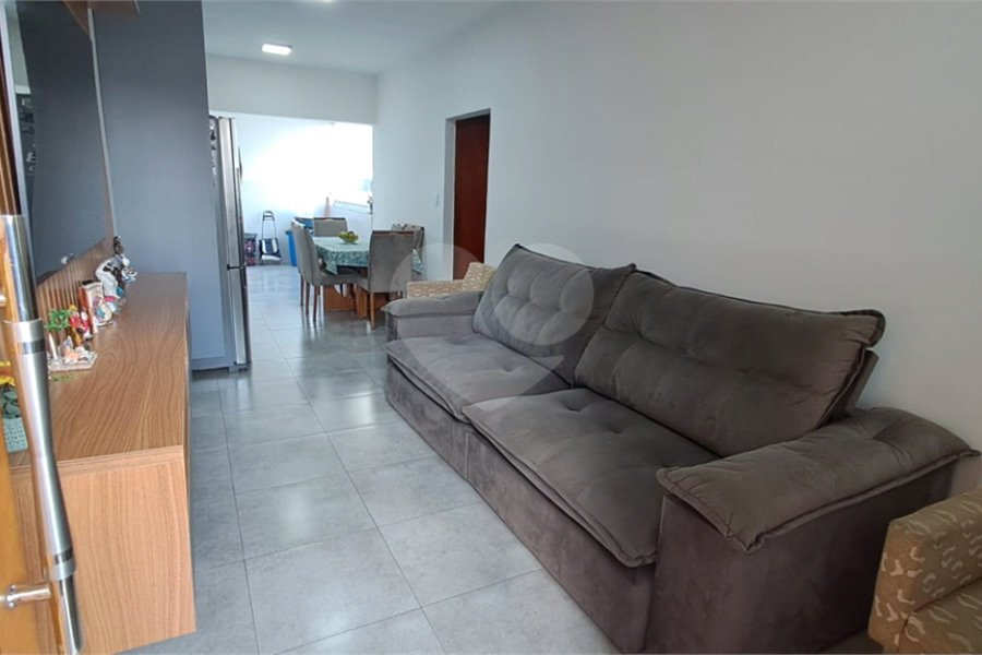 Casa à venda com 3 quartos, sendo 2 suítes, em Parada Inglesa, São Paulo, SP
