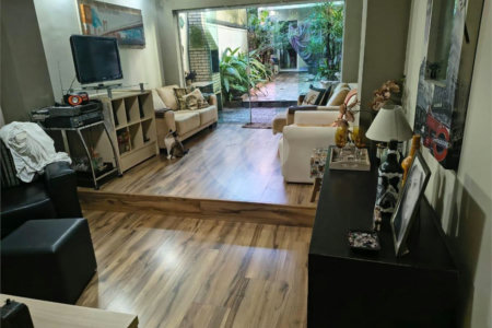 Casa à venda com 3 quartos, sendo 1 suíte, em Mirandópolis, São Paulo, SP