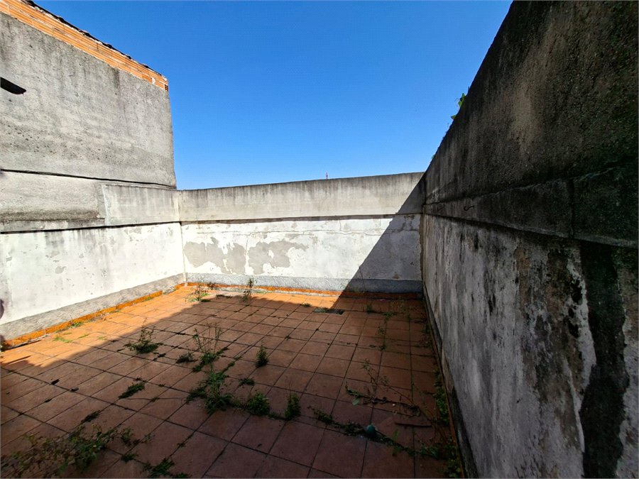 Sobrado à venda com 3 quartos, sendo 1 suíte,  em Jardim Esmeralda, São Paulo, SP