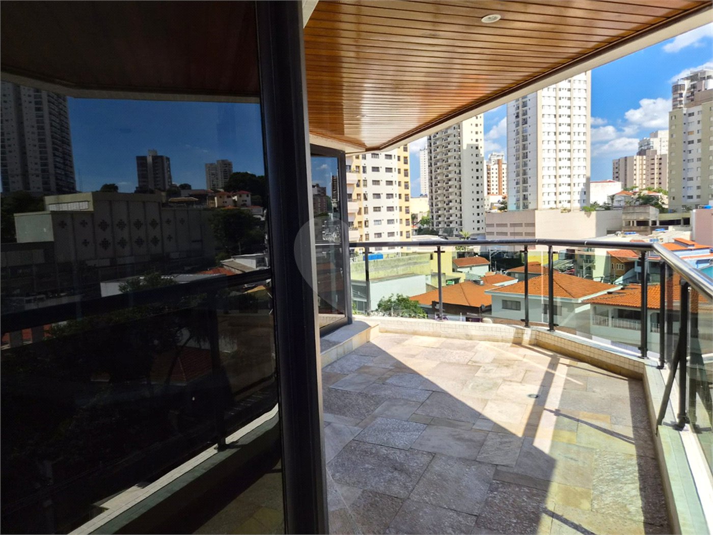 Apartamento à venda ou para alugar com 4 quartos, sendo 2 suítes, em Santana, São Paulo, SP