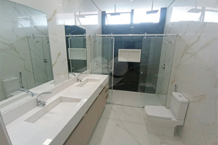 Casa à venda com 3 suítes no condomínio Campo de Toscana, Vinhedo - SP