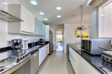 Apartamento à venda com 3 suítes em Alto da Boa Vista, São Paulo, SP