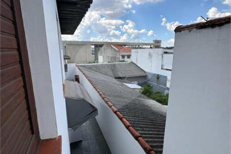 Sobrado à venda com 4 quartos, sendo 1 suíte,  em Vila Sônia, São Paulo, SP
