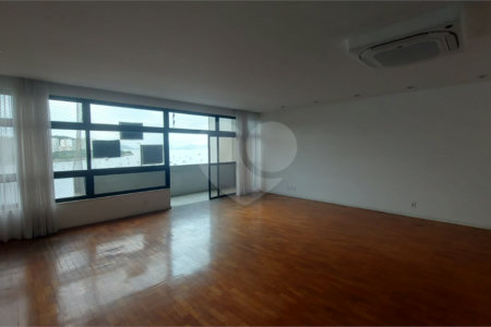 Apartamento à venda com 3 quartos, sendo 1 suíte, em Botafogo, Rio de Janeiro, RJ