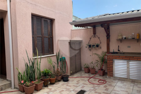 Casa à venda com 3 quartos, sendo 1 suíte, em Brooklin Velho, São Paulo, SP