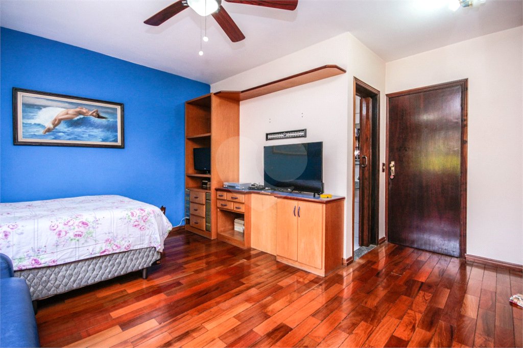 Casa à venda com 6 quartos, sendo 4 suítes, em Vila Anglo Brasileira, São Paulo, SP