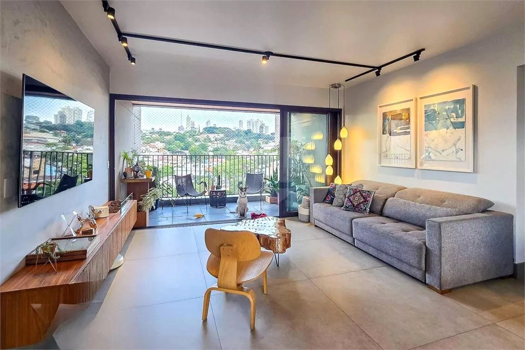 Apartamento à venda com 2 suítes em Vila Ipojuca, São Paulo, SP