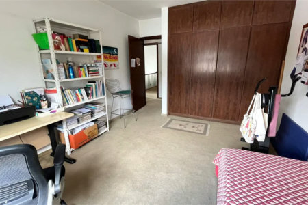 Casa à venda com 4 quartos, sendo 2 suítes,  em Lar São Paulo, São Paulo, SP