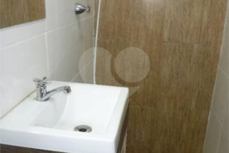Apartamento à venda com 2 quartos em Sé, São Paulo, SP