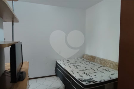 Casa à venda com 3 quartos, sendo 1 suíte, em Santana, São Paulo, SP