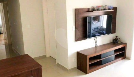 Apartamento à venda com 2 quartos, sendo 1 suíte, em Vila Lucy, Sorocaba, SP
