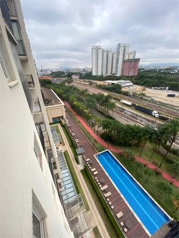 Apartamento à venda com 3 quartos, sendo 1 suíte, em Água Branca, São Paulo, SP