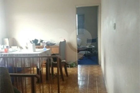 Casa comercial com 420m² , 3 banheiros , 5 vagas de garagem , à venda em São Mateus.