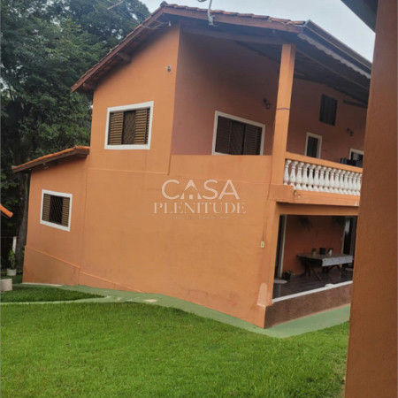 Chácara à venda com 4 quartos no Centro, Araçoiaba da Serra, SP