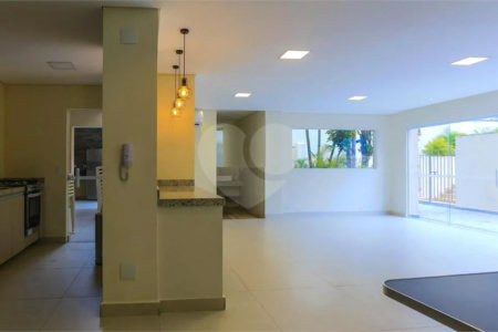 Apartamento à venda com 3 quartos, sendo 1 suíte, em Ipiranga, São Paulo, SP