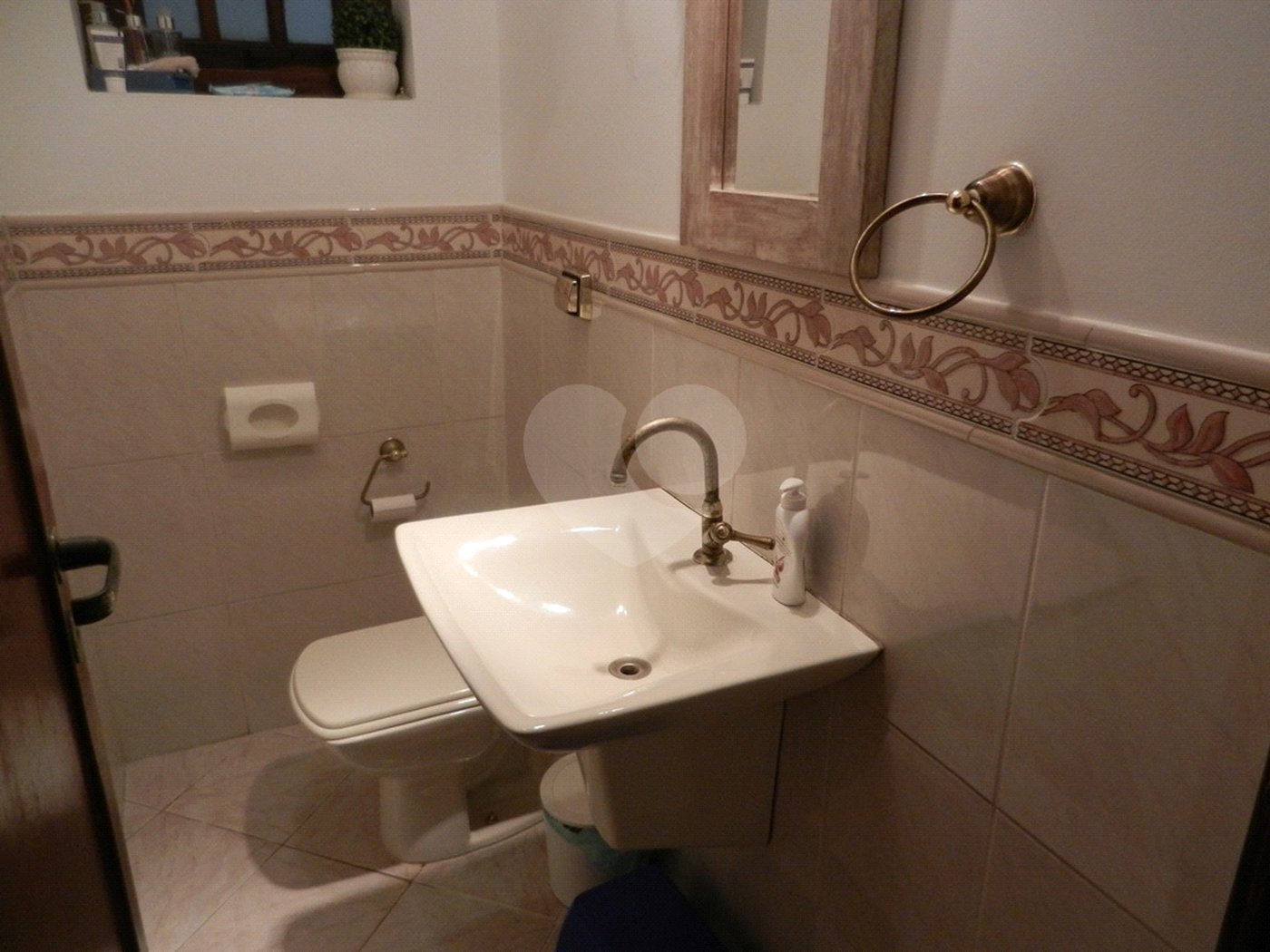 Casa à venda com 3 quartos, sendo 1 suíte, em Brooklin, São Paulo, SP
