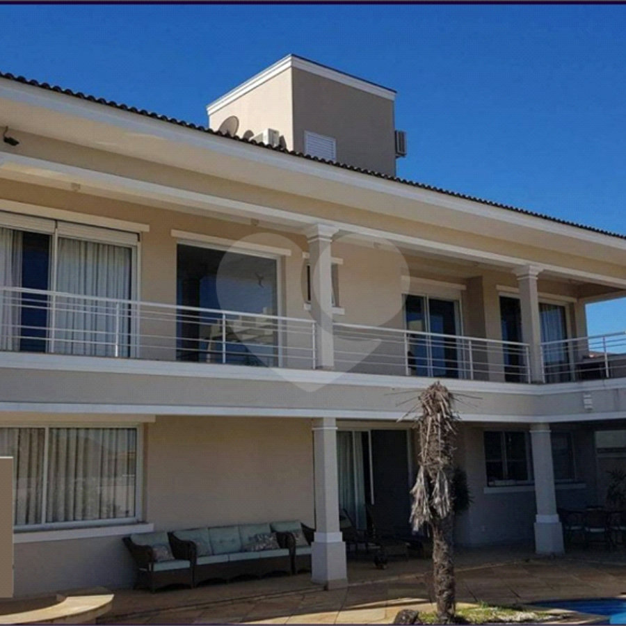 Sobrado à venda com 6 suítes em Vila Santista, Atibaia, SP