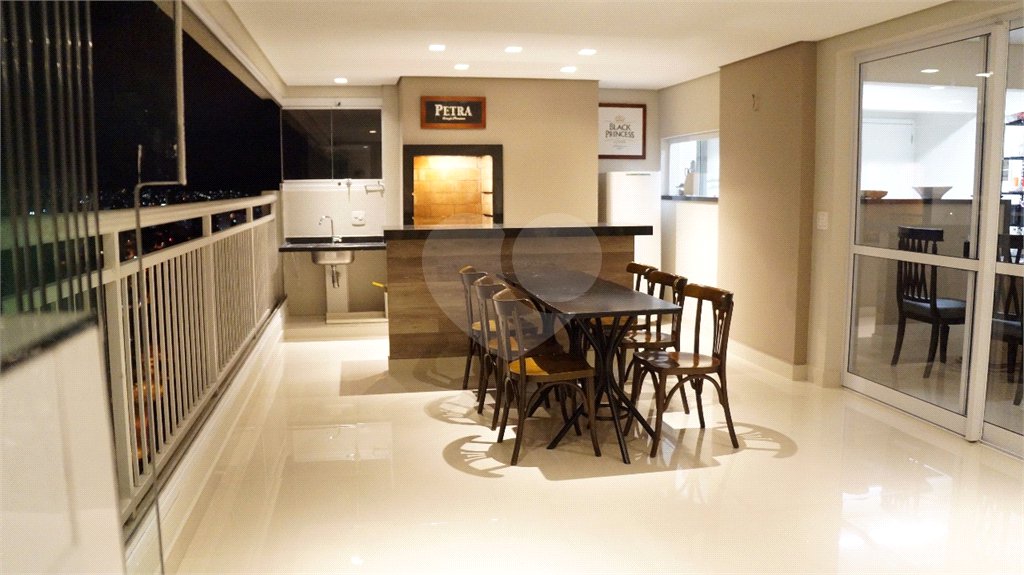 Apartamento à venda com 3 suítes em Santa Teresinha, São Paulo, SP