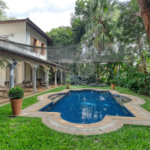 Casa à venda ou para alugar com 4 suítes no condomínio Residencial Parques das Magnólias, São Paulo - SP