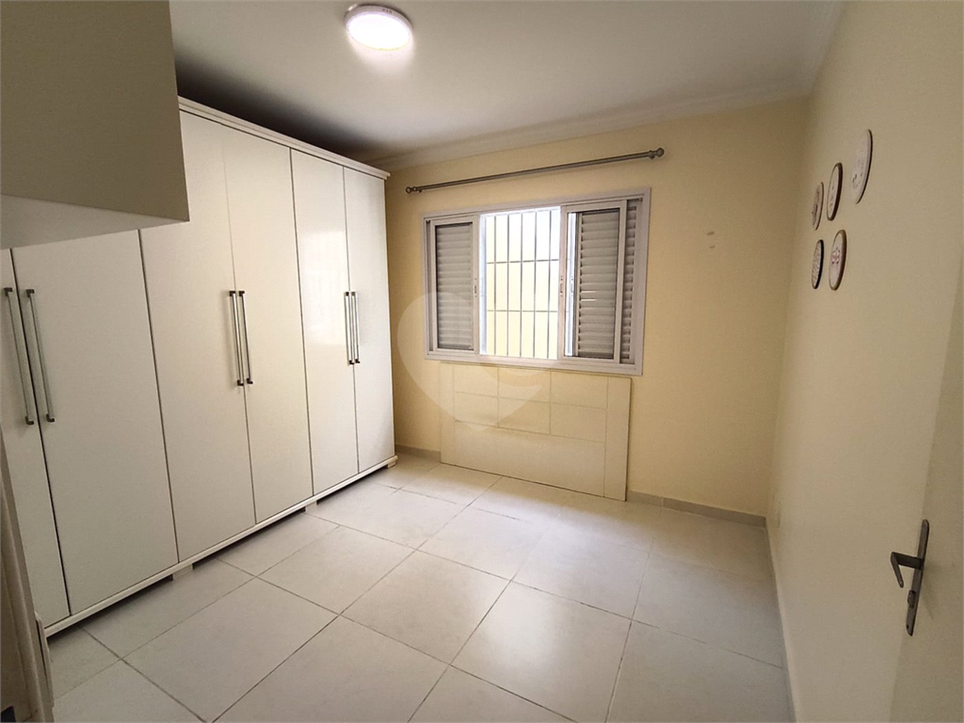 Casa à venda com 3 quartos, sendo 2 suítes,  em Chácara Jafet, Mogi das Cruzes, SP