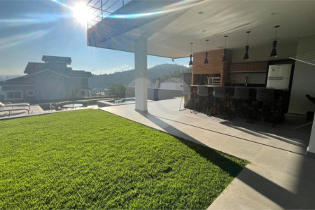 Casa à venda com 4 suítes no condomínio Porto Atibaia, Atibaia - SP