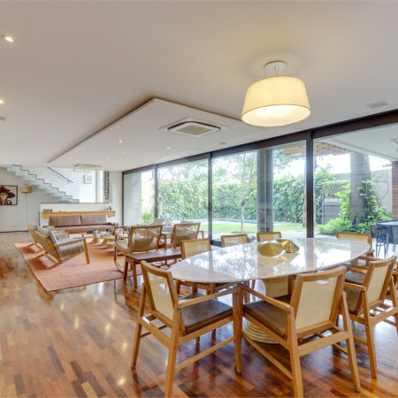 Casa à venda com 4 suítes no condomínio Vila Flora, São Paulo - SP