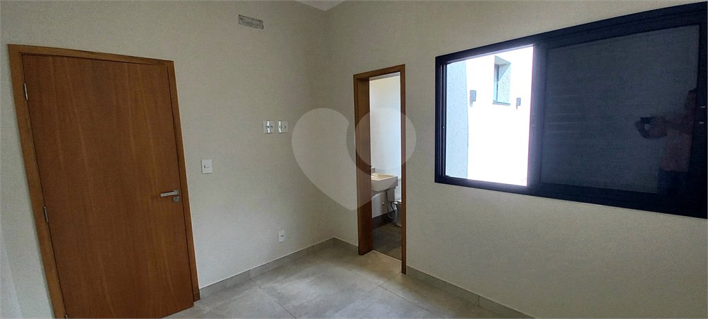 Casa Térrea à venda com 3 suítes em Jardim Valencia, Ribeirão Preto, SP