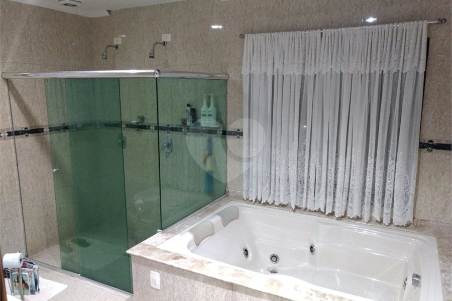 Casa à venda com 3 suítes no condomínio Alpes da Cantareira, Mairiporã - SP