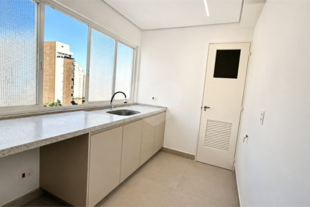 Apartamento à venda com 3 quartos, sendo 1 suíte, em Jardim Paulista, São Paulo, SP