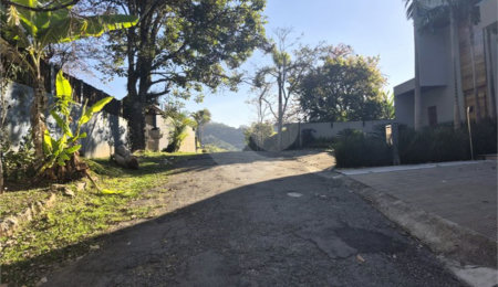 Terreno à venda no condomínio Alpes da Cantareira, Mairiporã - SP