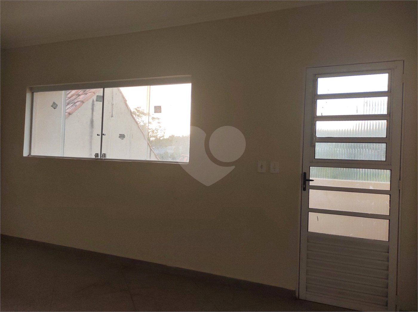 Sobrado à venda com 3 quartos, sendo 1 suíte, em Chácaras Maringá, Atibaia, SP