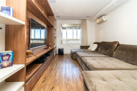 Apartamento à venda com 4 quartos, sendo 3 suítes,  em Campo Belo, São Paulo, SP