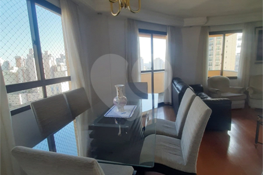 Apartamento à venda com 3 quartos, sendo 1 suíte, em Santana, São Paulo, SP
