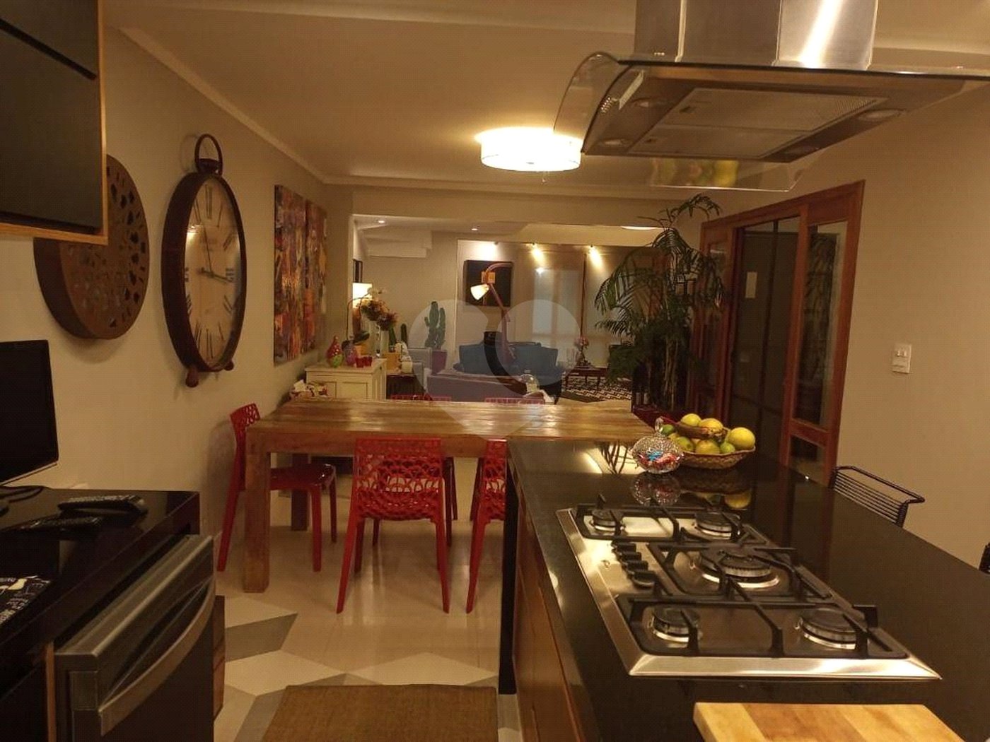 Casa à venda com 3 quartos, sendo 1 suíte,  em Vila Monumento, São Paulo, SP