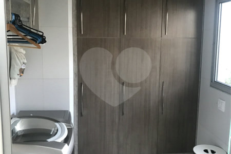 Sobrado à venda com 3 quartos, sendo 1 suíte, em Jardim Petrópolis, São Paulo, SP