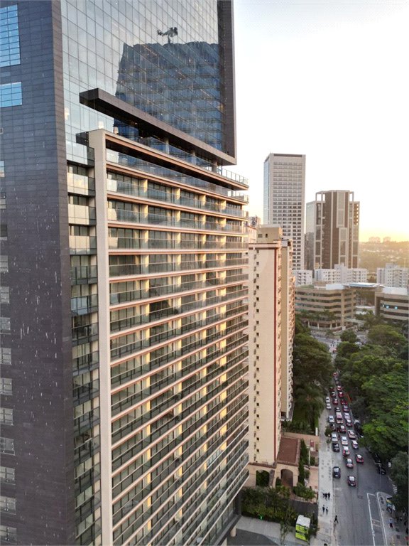 Apartamento à venda com 1 quarto em Vila Olímpia, São Paulo, SP
