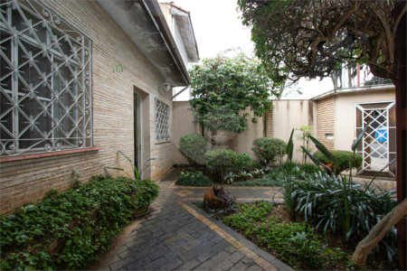 Casa Térrea à venda com 3 quartos em Planalto Paulista, São Paulo, SP