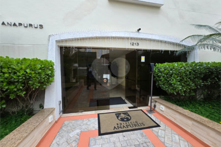 Apartamento à venda com 3 quartos, sendo 1 suíte,  em Indianópolis, São Paulo, SP