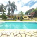 Casa à venda com 4 quartos, sendo 1 suíte, no Centro, Ibiúna, SP