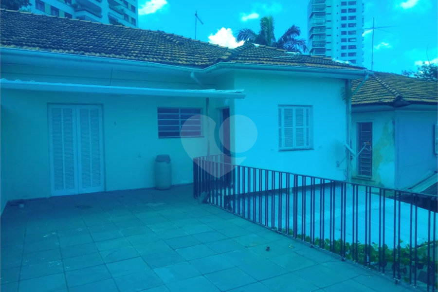 Sobrado à venda com 4 quartos em Jardim França, São Paulo, SP