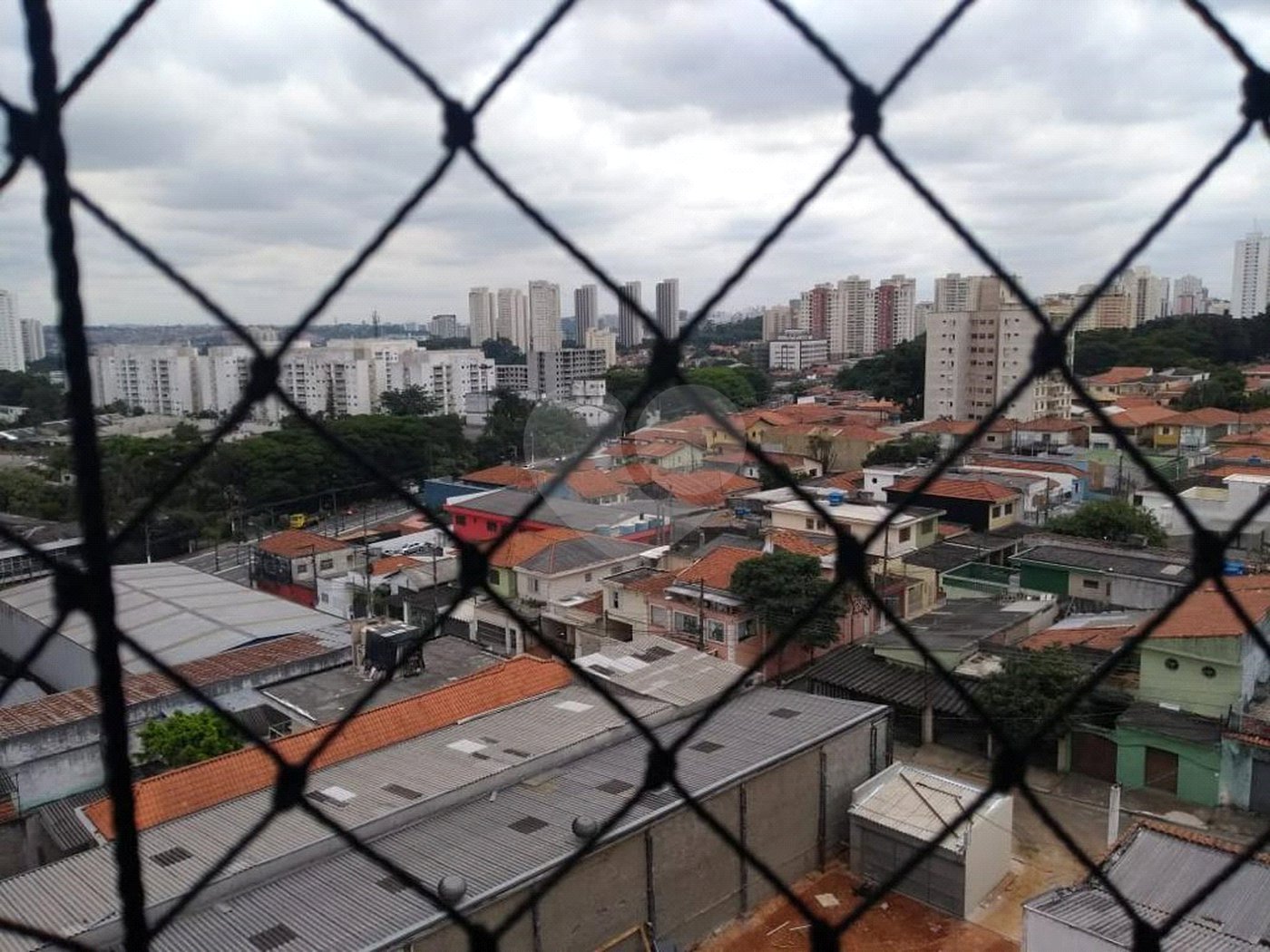 Apartamento à venda com 3 quartos, sendo 1 suíte, em Campo Grande, São Paulo, SP