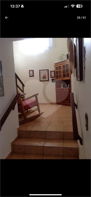 Casa à venda com 4 quartos, sendo 1 suíte, em Alpes D'ouro, Bom Jesus dos Perdões, SP