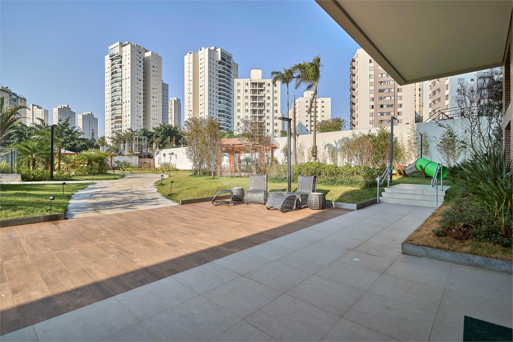 Apartamento à venda com 3 suítes em Jardim Marajoara, São Paulo, SP