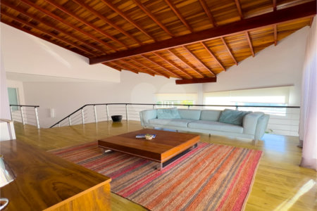 Casa à venda ou para alugar com 3 suítes no condomínio Figueira Garden, Atibaia - SP