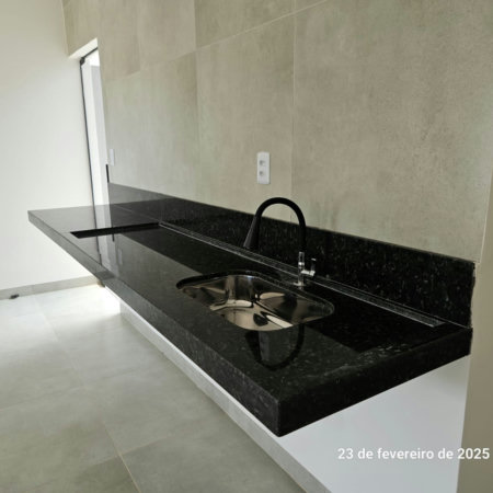 Casa à venda com 2 quartos em Jardim Moçambique, Três Lagoas, MS