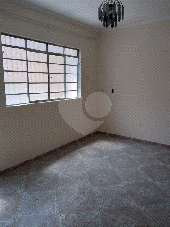 Casa Térrea à venda com 3 quartos em Vila Prel, São Paulo, SP