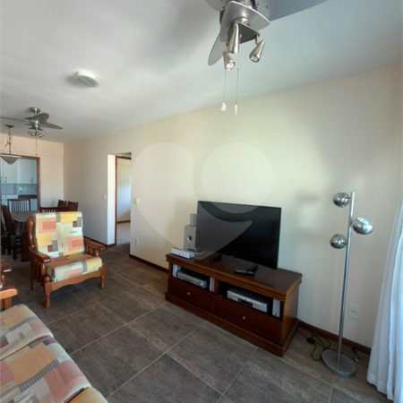 Apartamento à venda com 2 quartos, sendo 1 suíte,  em Vila Nova, Cabo Frio, RJ