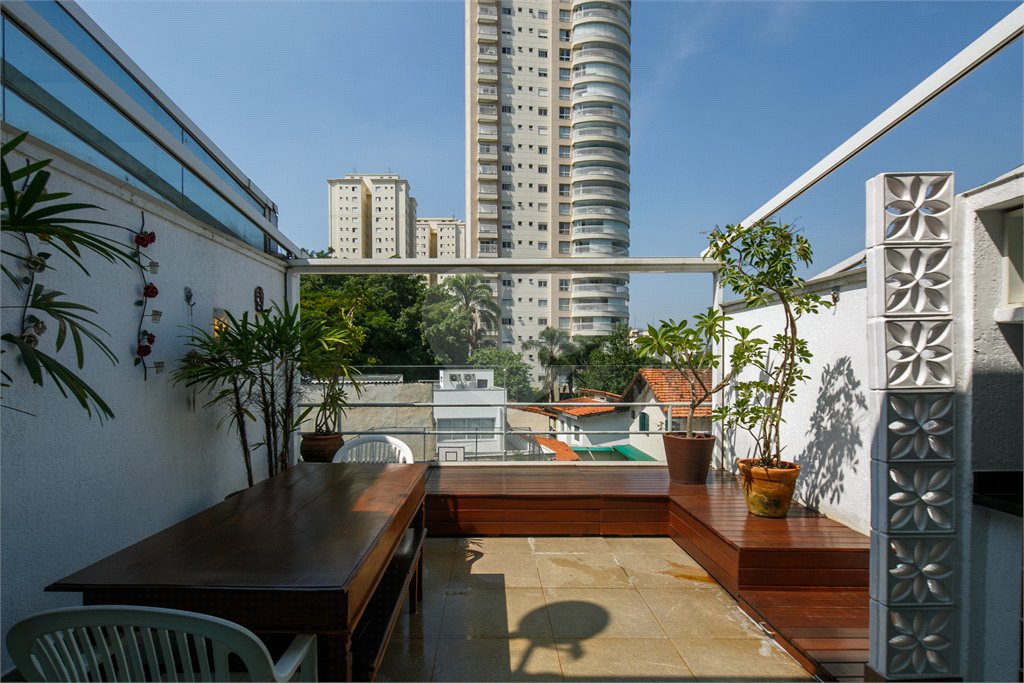 Casa à venda com 2 suítes no condomínio Loft House Marajoara, São Paulo - SP