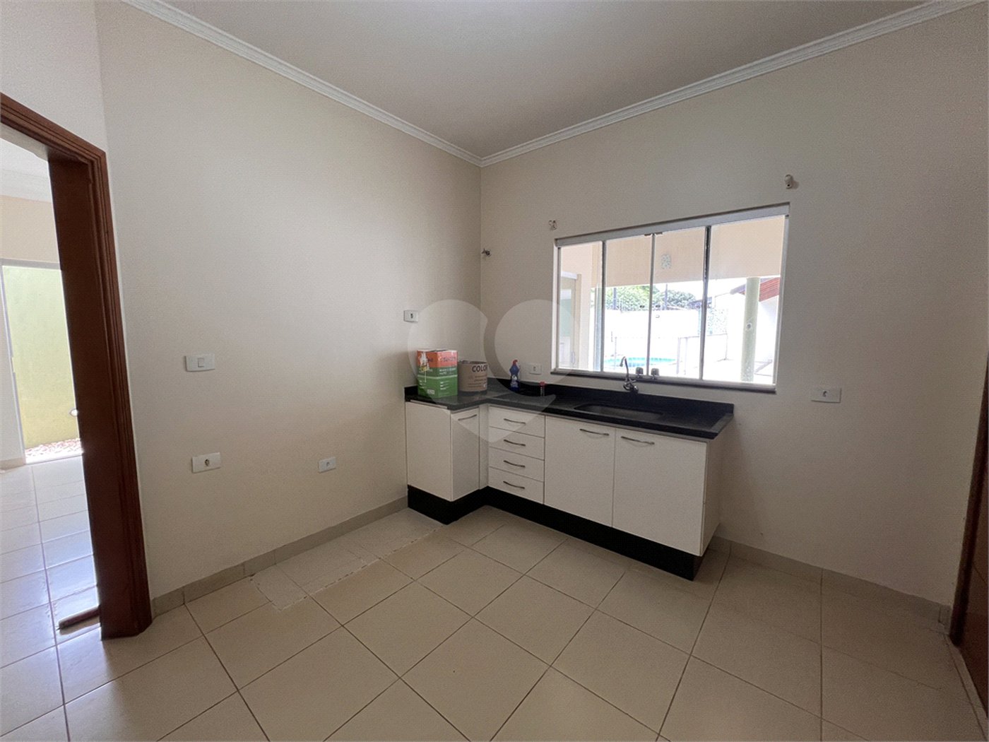 Casa à venda com 3 quartos, sendo 1 suíte,  em Jardim Primaveril, Três Lagoas, MS